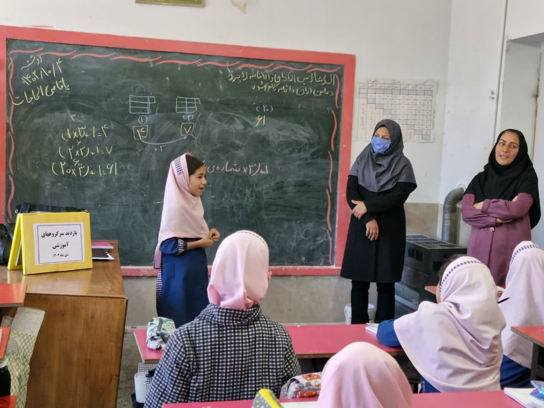 دبستان دخترانه غیردولتی بچه های ایران